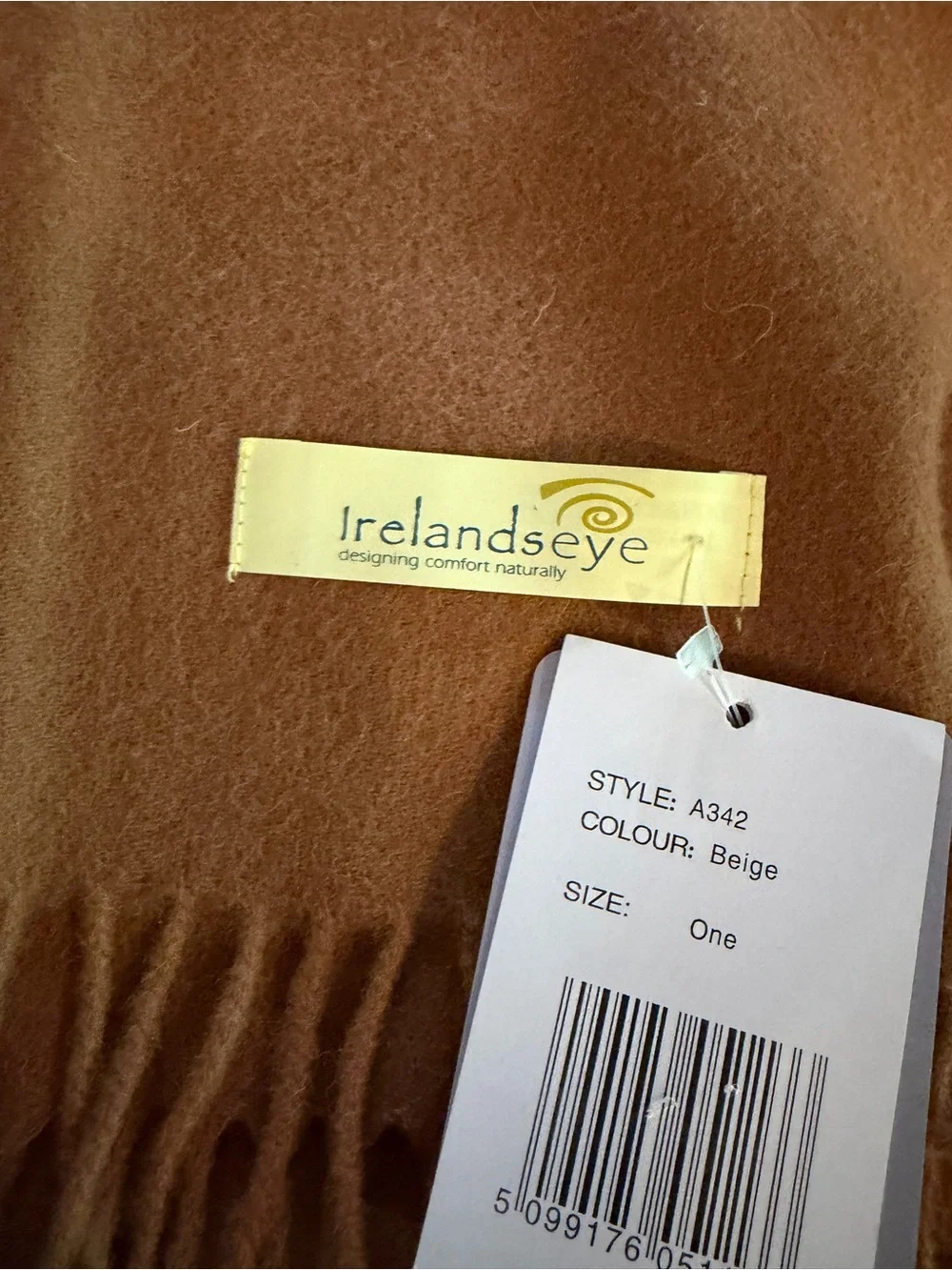 IrelandsEye wool Scarf New with tags